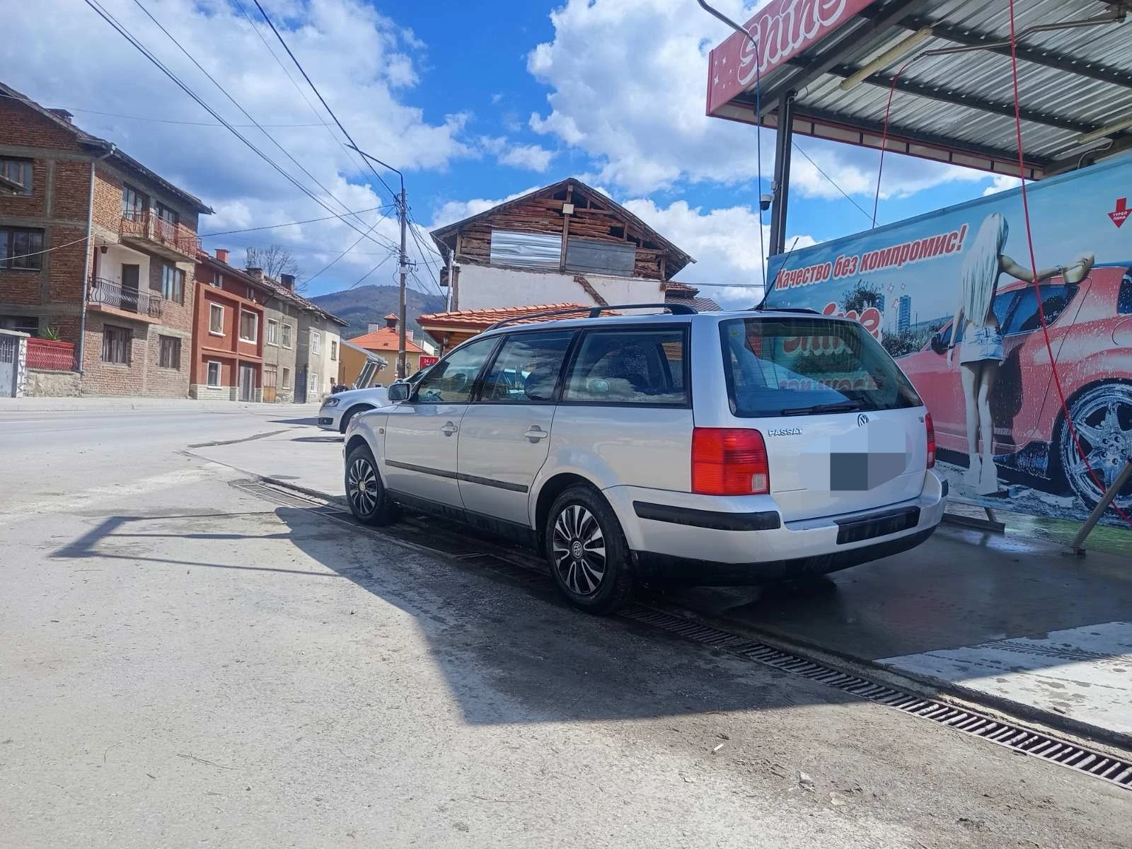 VW Passat 1.8, снимка 2 - Автомобили и джипове - 54762534