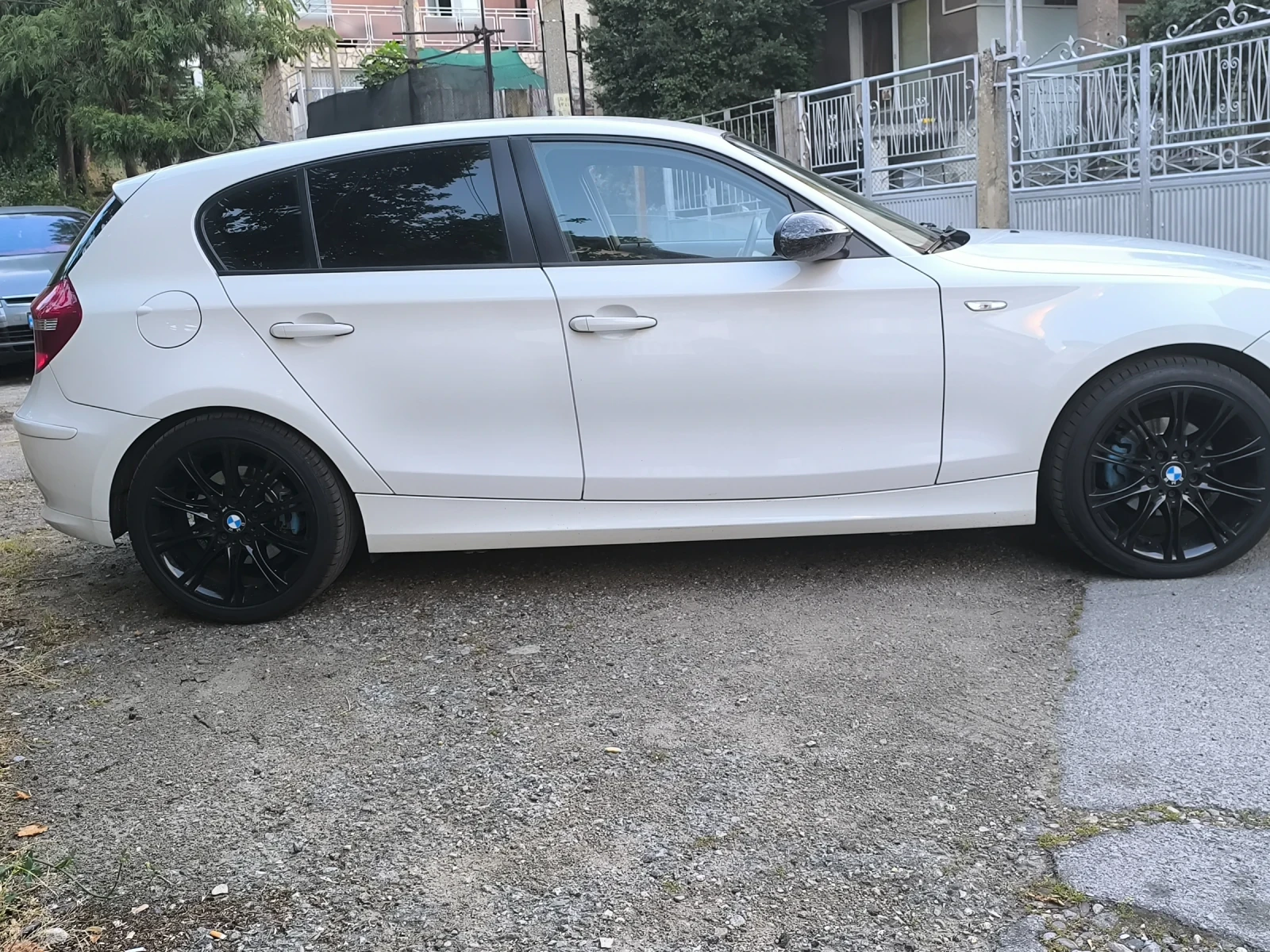 BMW 118 D Facelift на реални км, снимка 9 - Автомобили и джипове - 54972114