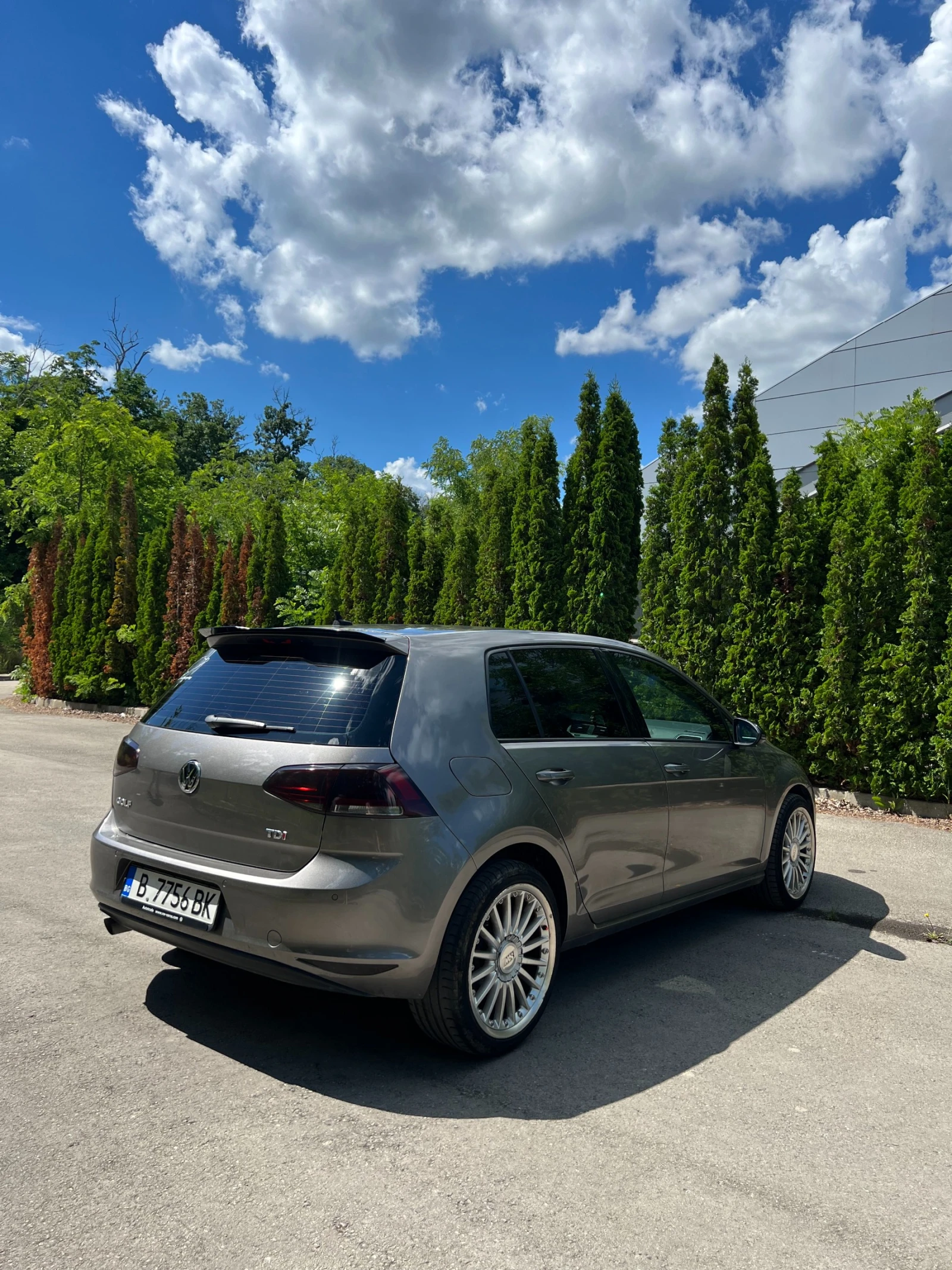 VW Golf DSG-7 + ЗАДНА КАМЕРА / CarPlay, снимка 9 - Автомобили и джипове - 54987566