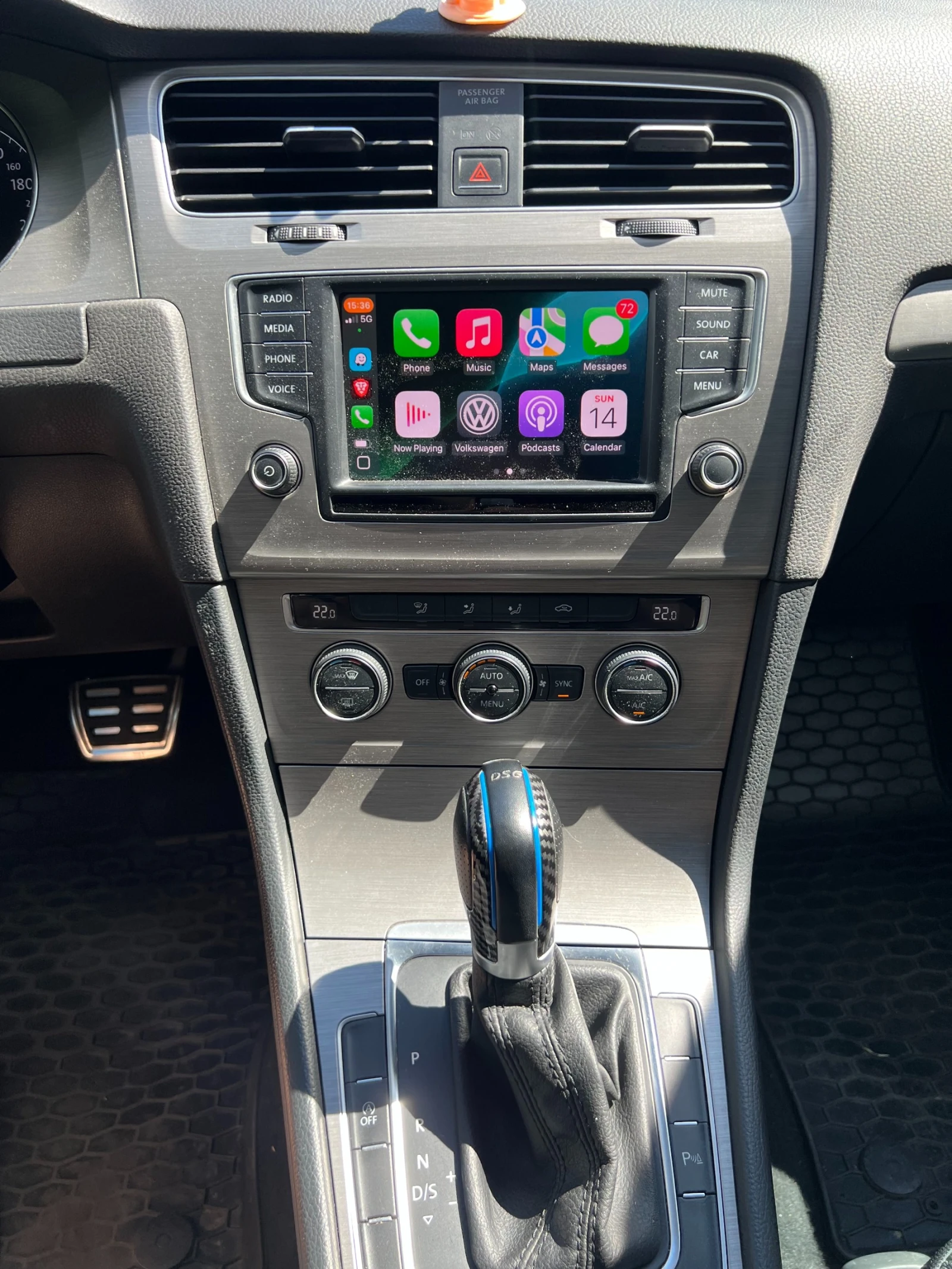VW Golf DSG-7 + ЗАДНА КАМЕРА / CarPlay, снимка 13 - Автомобили и джипове - 54987566