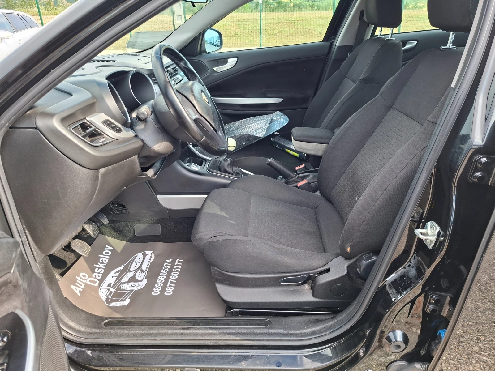 Alfa Romeo Giulietta 1, 6 jtd-m, снимка 9 - Автомобили и джипове - 55105844