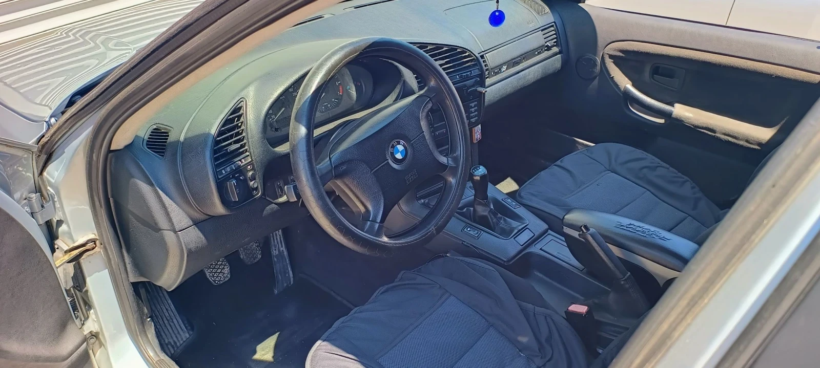 BMW 320 320i, снимка 6 - Автомобили и джипове - 55242116