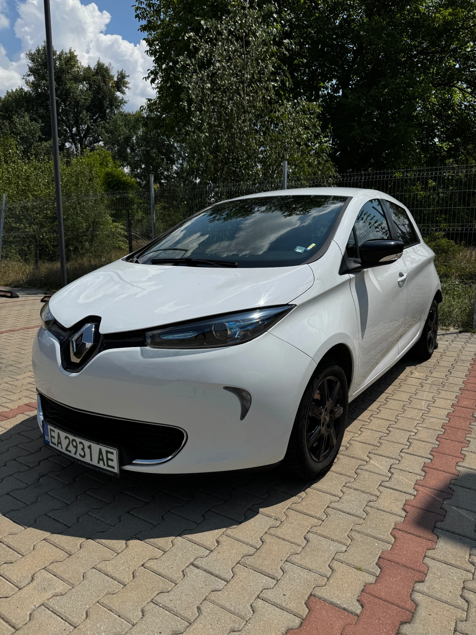 Renault Zoe 41 kWh Термопомпа Собствена батерия, снимка 2 - Автомобили и джипове - 55605246