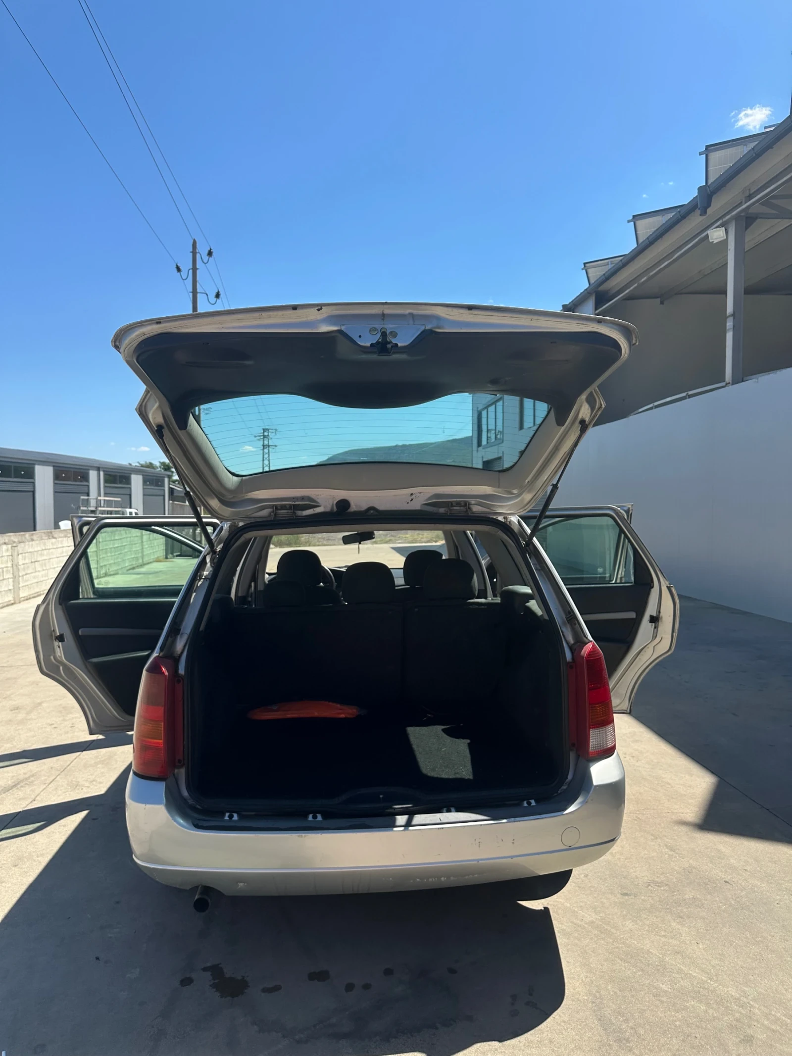 Ford Focus 1.6, снимка 5 - Автомобили и джипове - 55685347