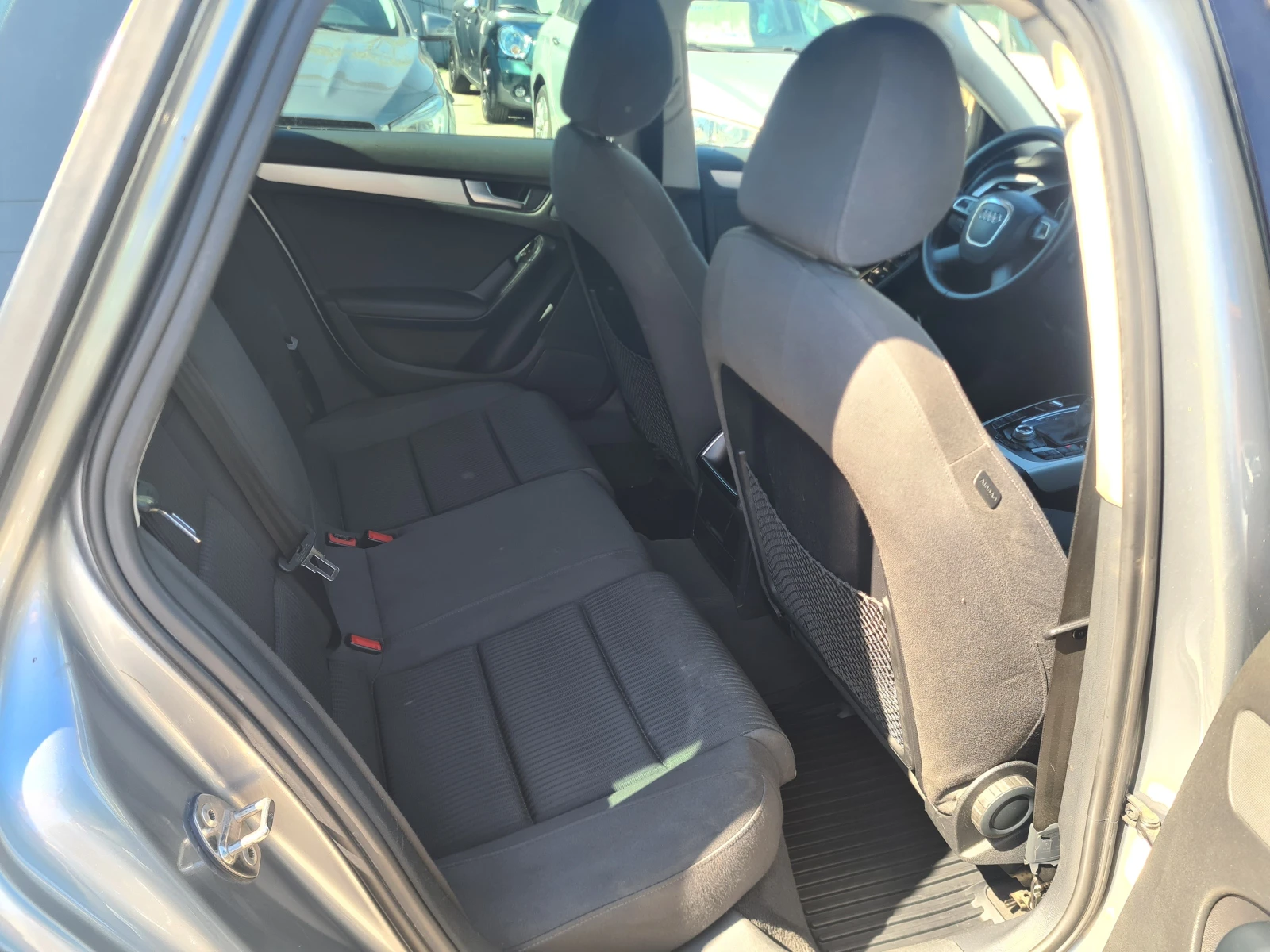 Audi A4 2.0TDi-143k.c.АВТОМАТ., снимка 13 - Автомобили и джипове - 55959860