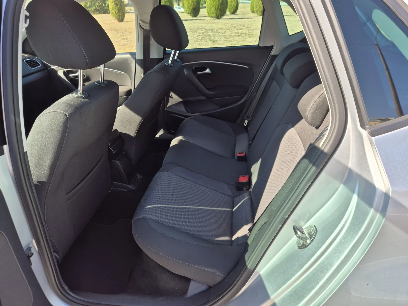 VW Polo 1.4Tdi, снимка 14 - Автомобили и джипове - 56068980