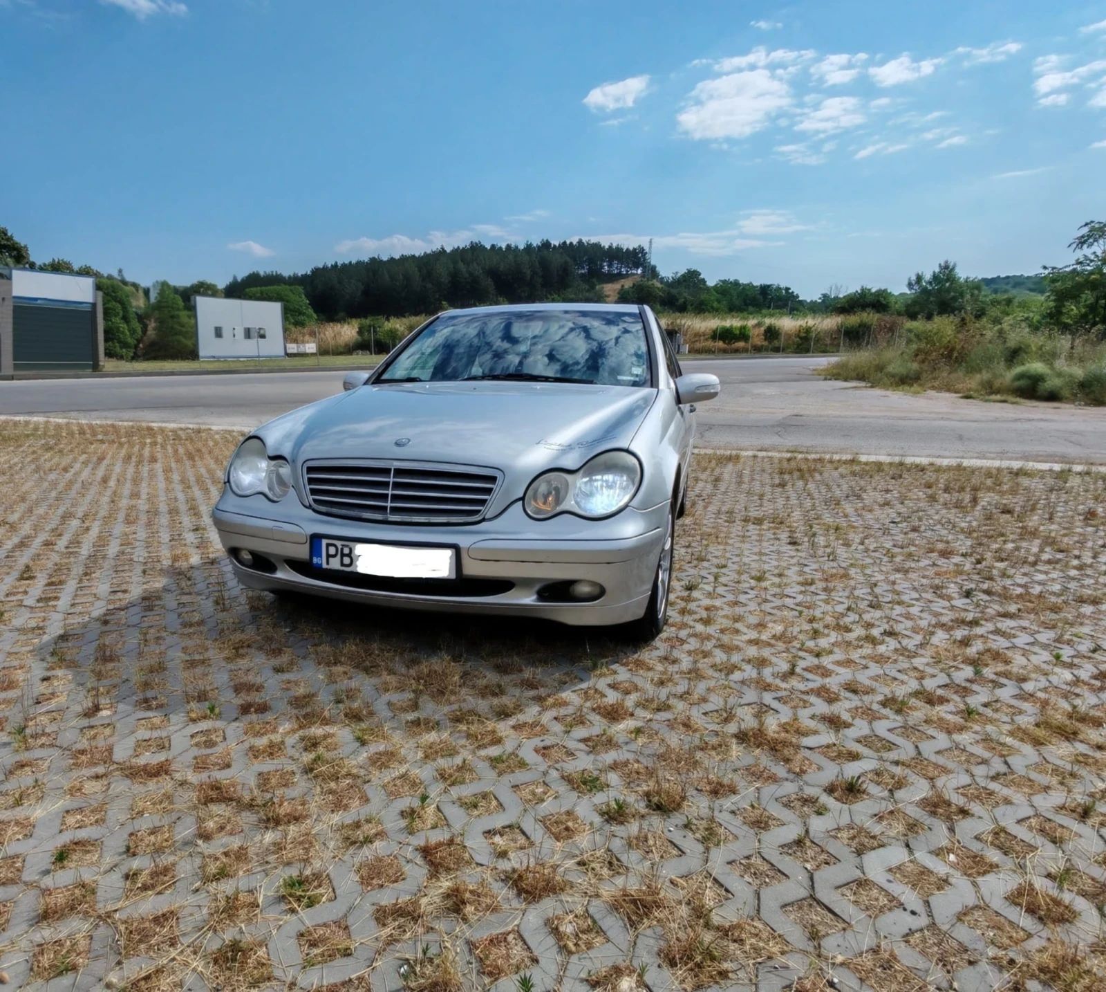 Mercedes-Benz C 180, снимка 2 - Автомобили и джипове - 56232903