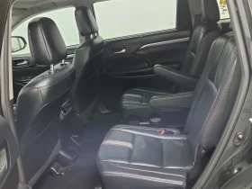 Toyota Highlander XLE * * 7 Места * * Черен Салон * * Carfax * * , снимка 11
