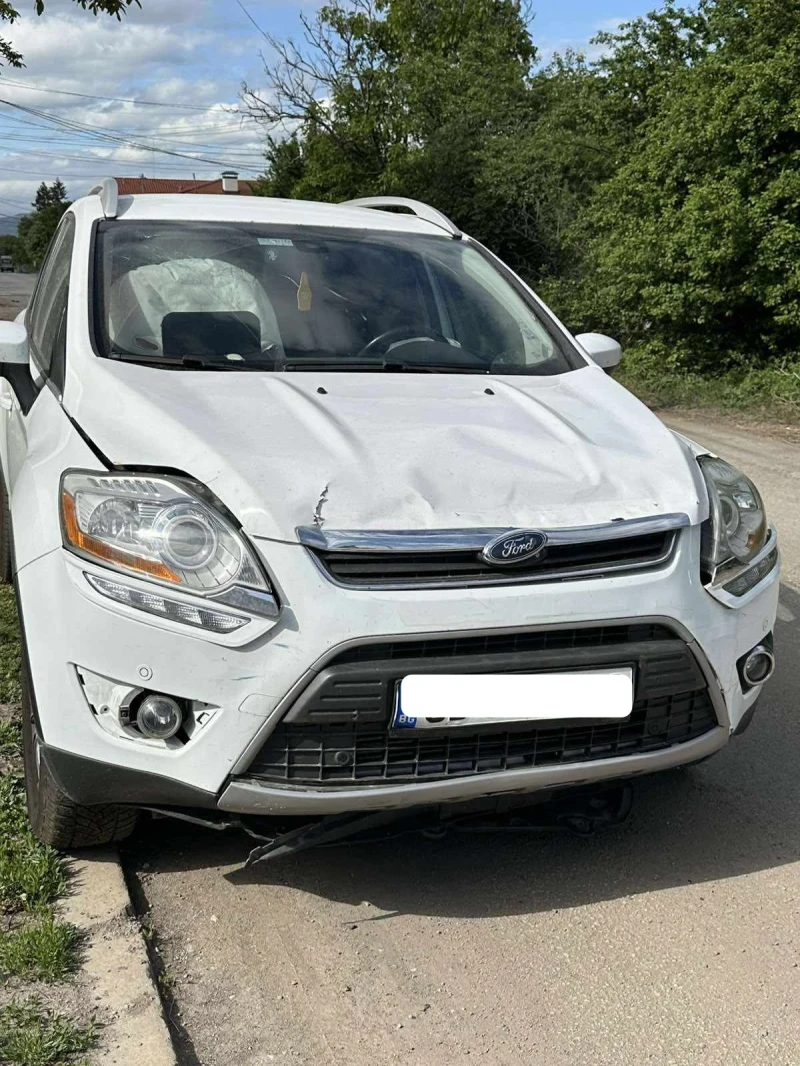 Ford Kuga 2, 0 tdci, снимка 1 - Автомобили и джипове - 47376531