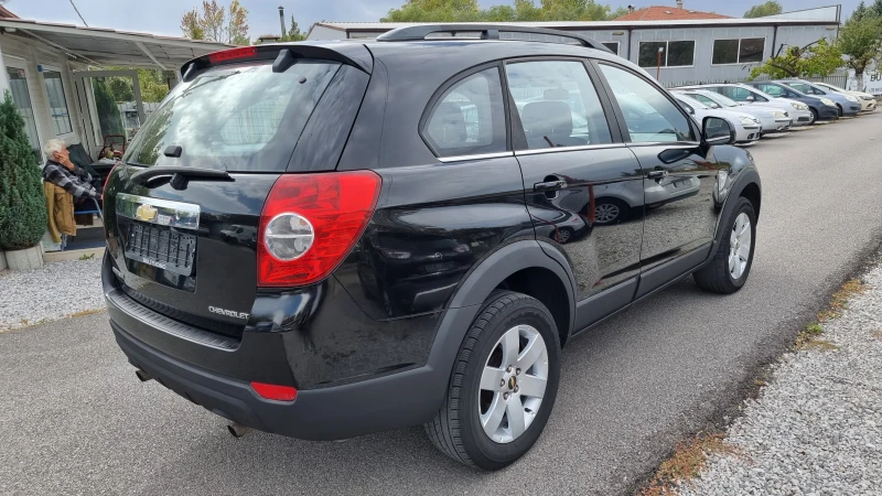 Chevrolet Captiva 2.4i 4x4 GAS Euro4, снимка 4 - Автомобили и джипове - 47490122