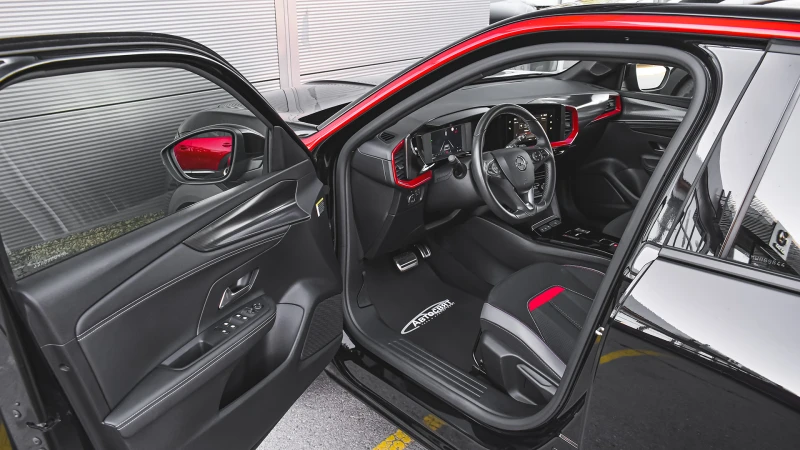 Opel Mokka 1.2 Turbo GS Line Automatic, снимка 8 - Автомобили и джипове - 50791920