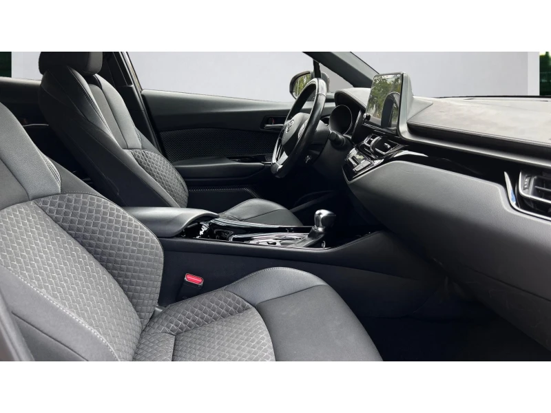 Toyota C-HR Месечна вноска от 470 лв., снимка 6 - Автомобили и джипове - 51900122