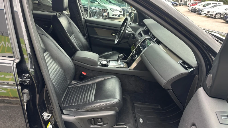 Land Rover Discovery Sport 2.0 Si 4 от България, снимка 11 - Автомобили и джипове - 52064394
