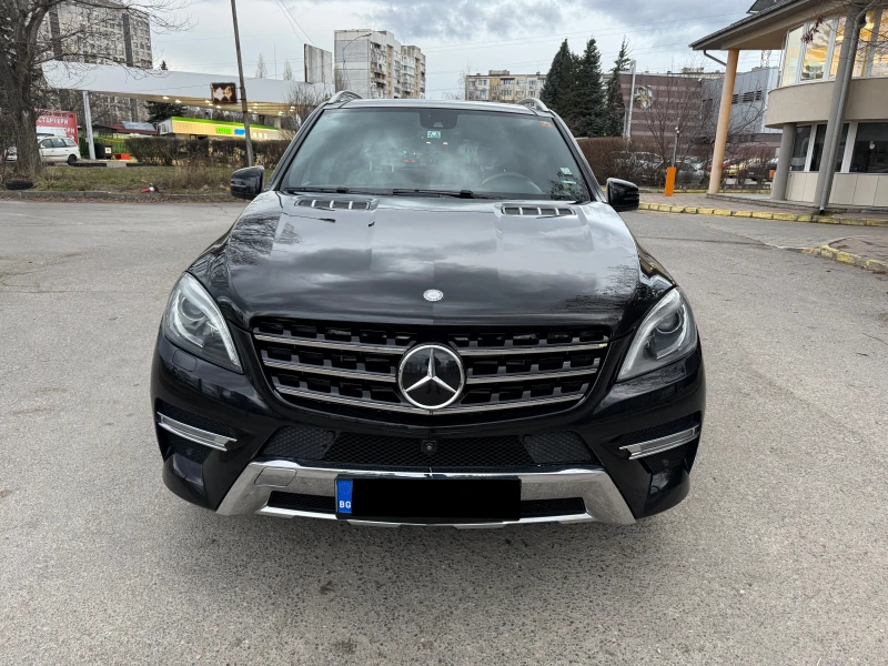 Mercedes-Benz ML 350 CDI Bluetec 4Matic AMG-Optic , снимка 2 - Автомобили и джипове - 53010182