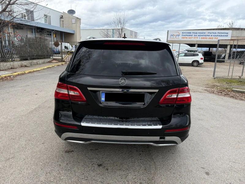 Mercedes-Benz ML 350 CDI Bluetec 4Matic AMG-Optic , снимка 8 - Автомобили и джипове - 53010182