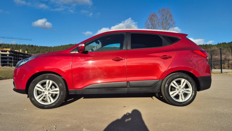 Hyundai IX35, снимка 10 - Автомобили и джипове - 53017914