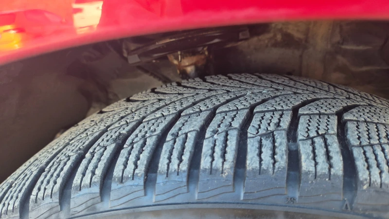 Hyundai IX35, снимка 8 - Автомобили и джипове - 53017914