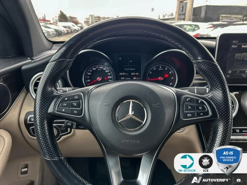 Mercedes-Benz GLC 300 4MATIC* KEYLESS* DISTRONIC* ПОДГРЕВ* КАМЕРА* LANE , снимка 9 - Автомобили и джипове - 53059323