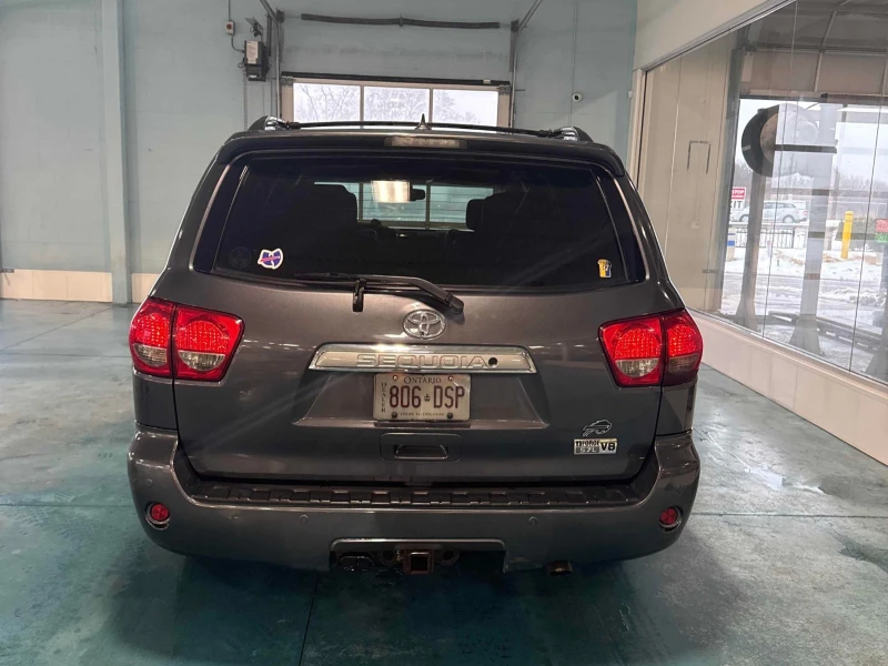 Toyota Sequoia PLATINUM С РЕГИСТРАЦИЯ & АВТО КРЕДИТ , снимка 4 - Автомобили и джипове - 53393844