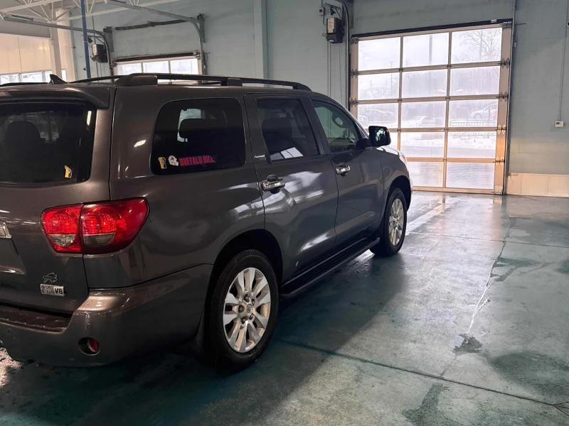 Toyota Sequoia PLATINUM С РЕГИСТРАЦИЯ & АВТО КРЕДИТ , снимка 5 - Автомобили и джипове - 53393844