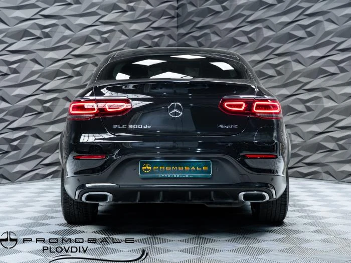 Mercedes-Benz GLC 300 DE 4MATIC* COUPE* AMG LINE* AIRMATIC* CAM* ПОДГРЕВ, снимка 4 - Автомобили и джипове - 55141541