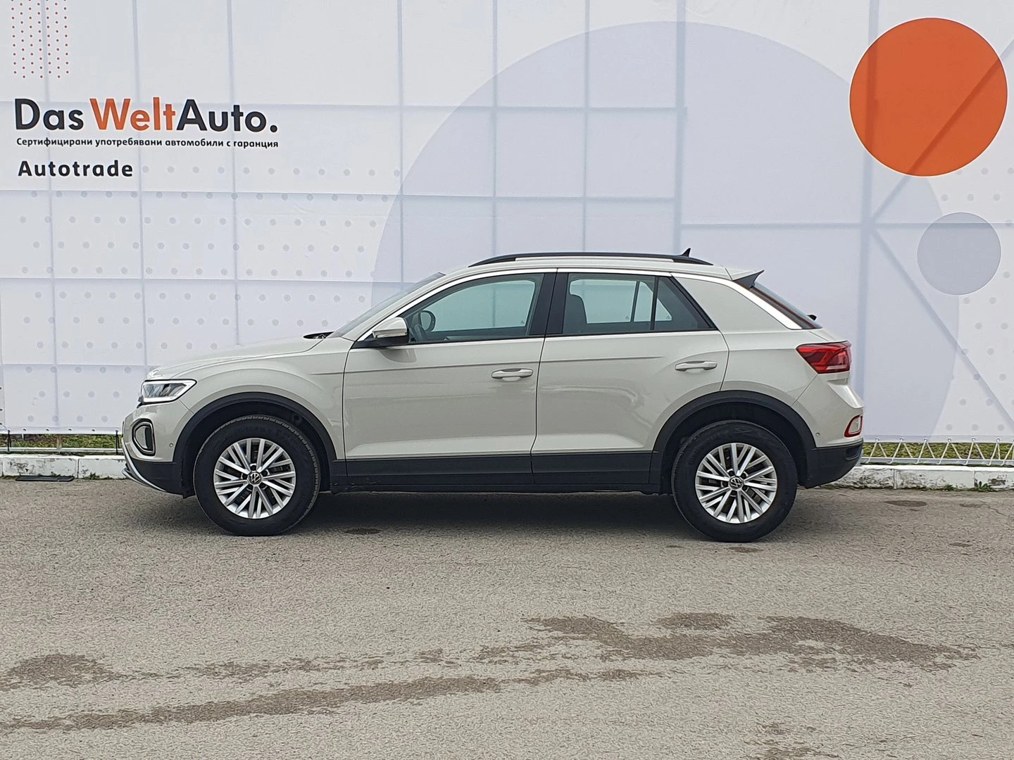 VW T-Roc VW T- Roc Life 1.5 TSI OPF DSG - изображение 2
