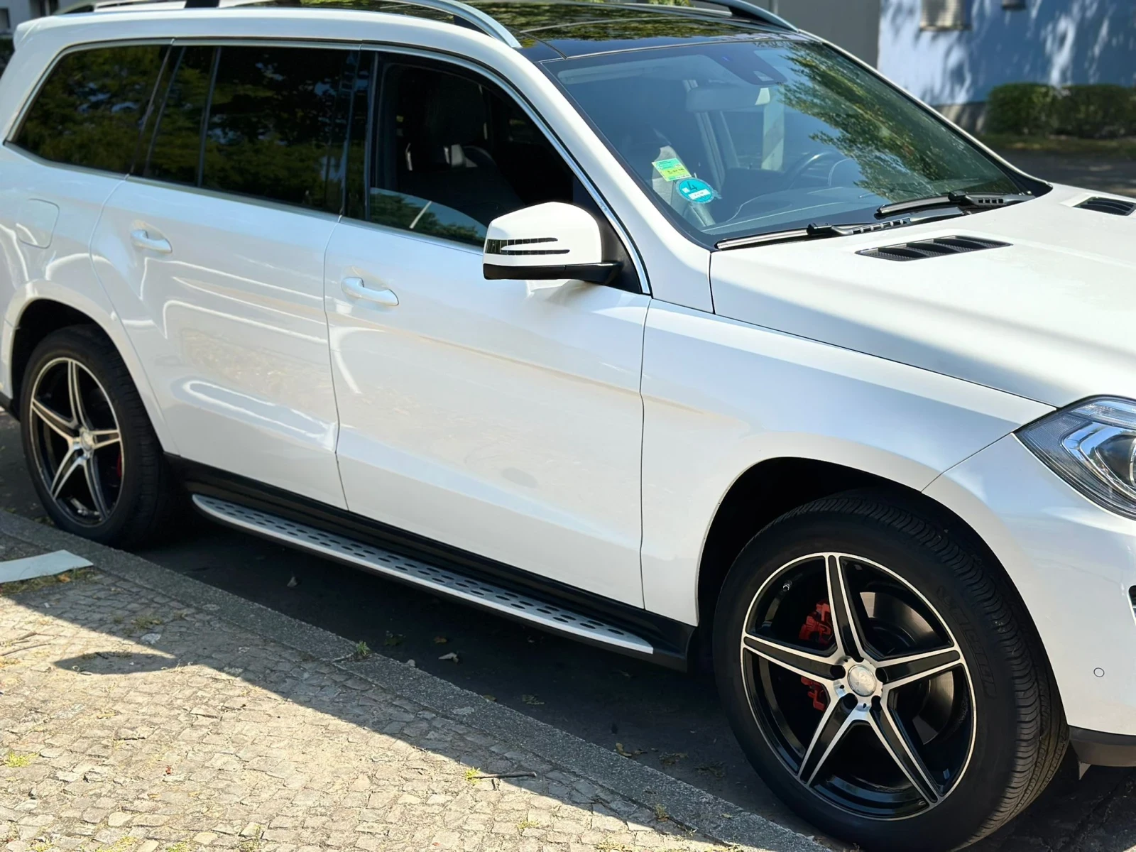Mercedes-Benz GL 350  - изображение 2