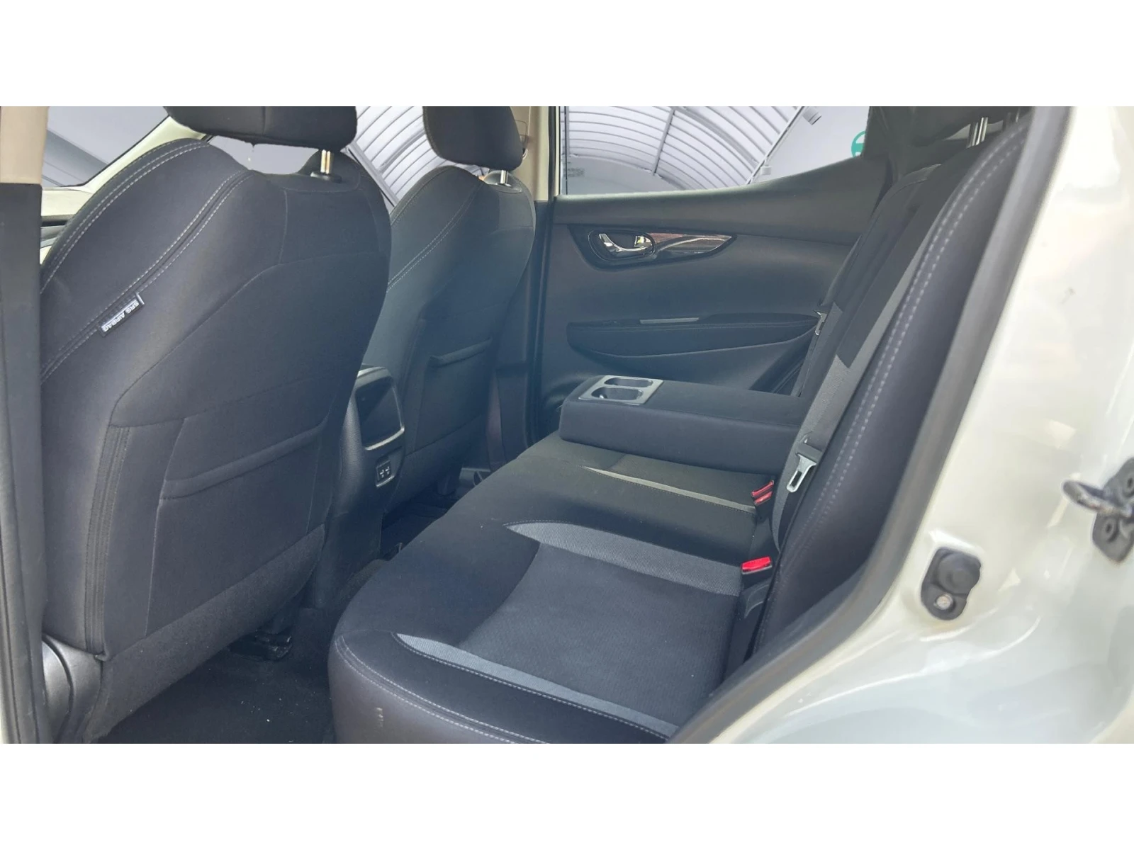 Nissan Qashqai N-Connecta Plus 1.3 DCT, Месечна вноска от 520 лв. - изображение 10