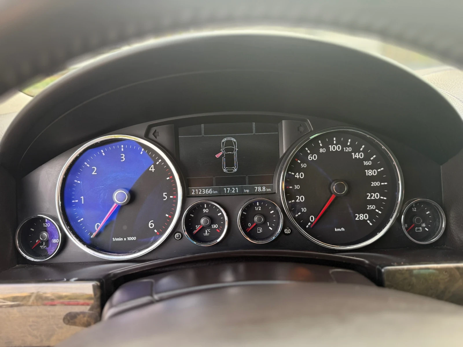 VW Touareg 3.0TDI FACELIFT - изображение 10