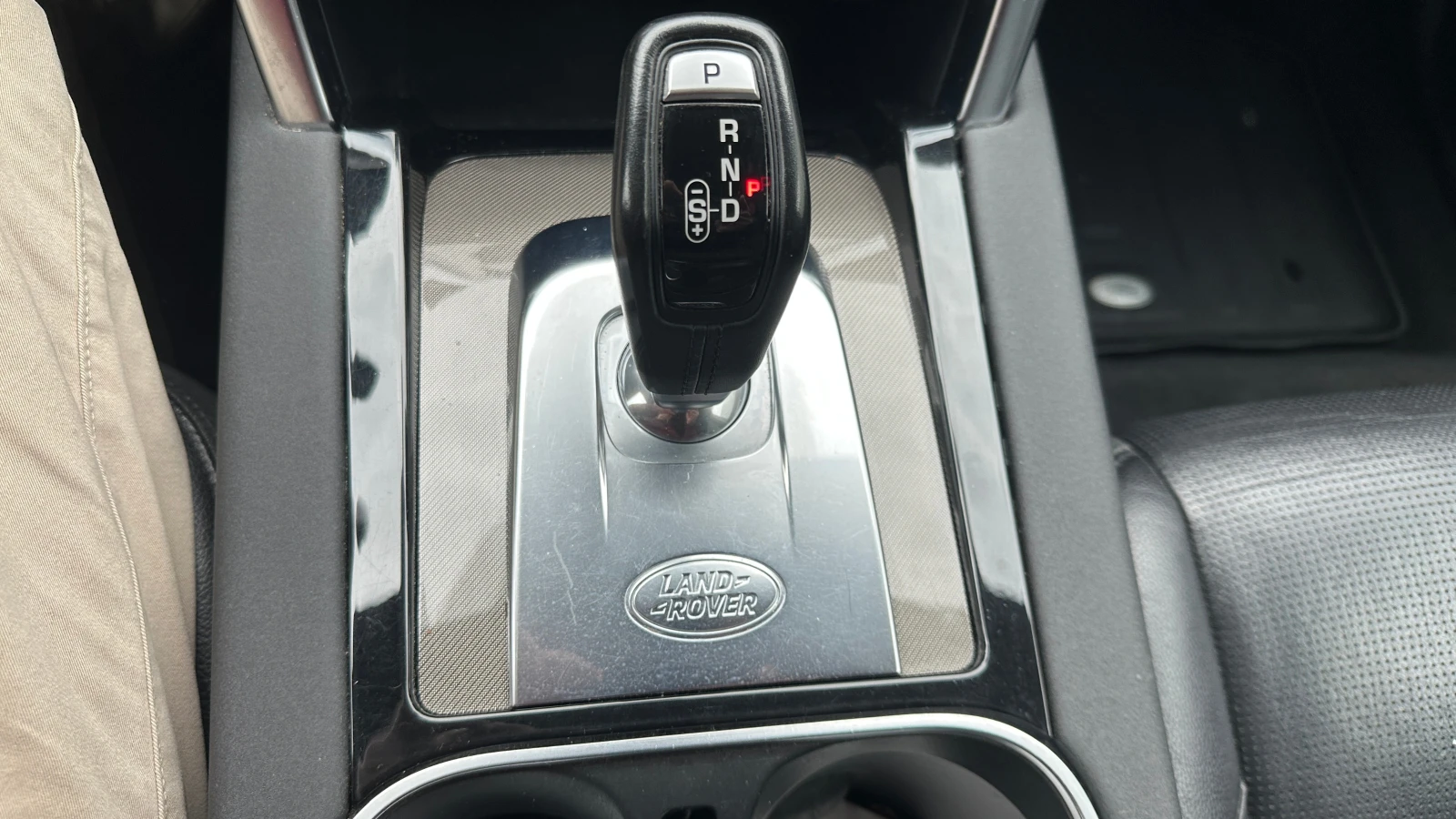 Land Rover Discovery Sport 2.0 Si 4 от България | Mobile.bg — изображение 16