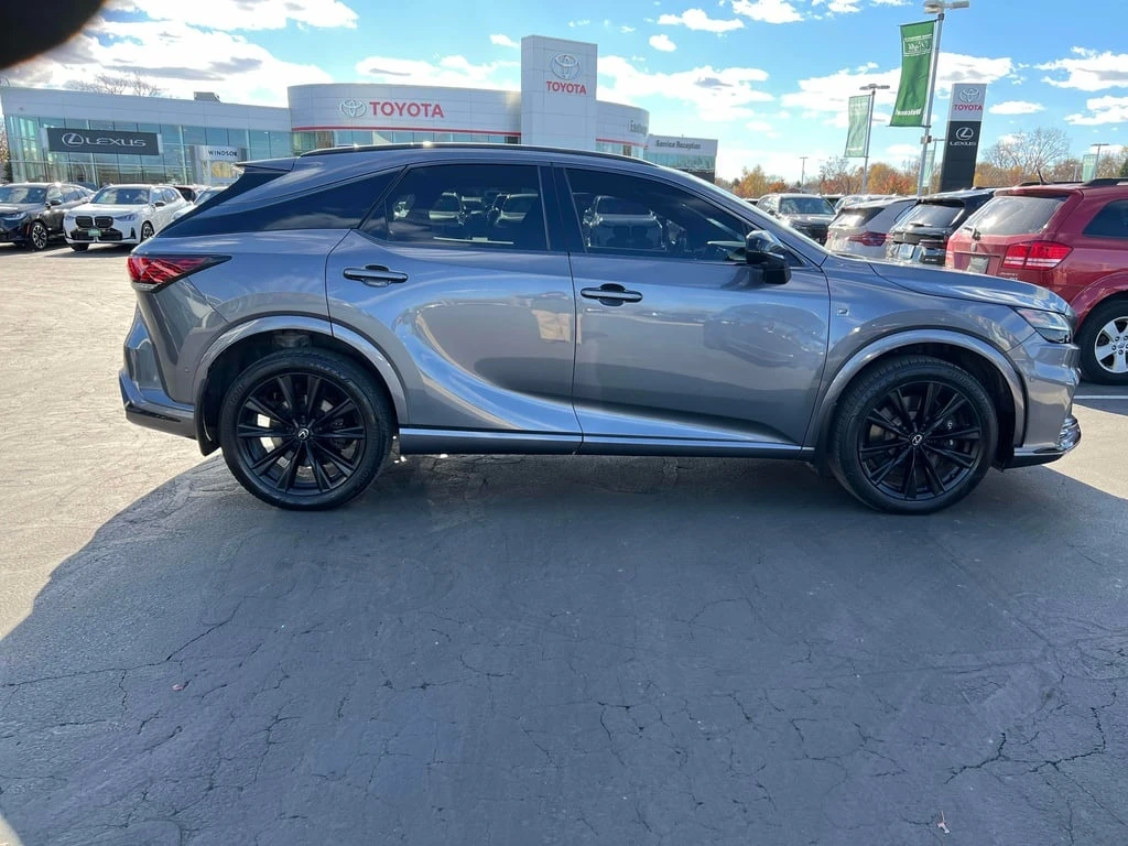 Lexus RX  500h 2023 * CARFAX * БЕЗ ПЪРВОНАЧАЛНА ВНОСКА - изображение 4