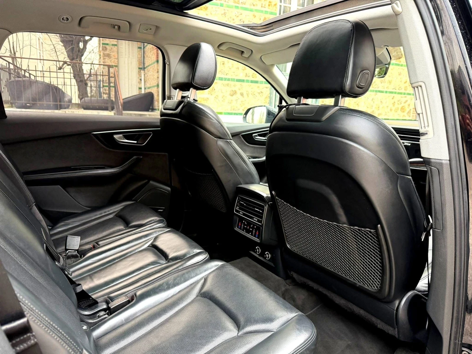 Audi Q7 50TDI QUATTRO S LINE 7-������ ���� ������ 100% | Mobile.bg � ����������� 17