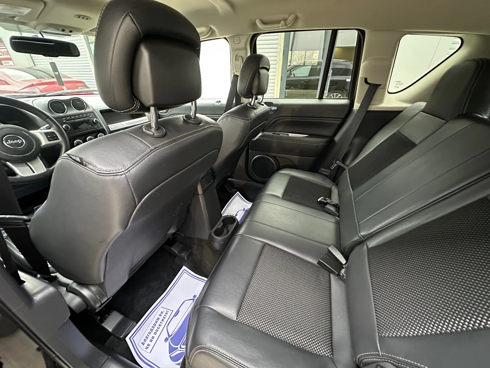 Jeep Compass 2.4 Keyless/Подгред 137хил Реални!Всичко платено!, снимка 17 - Автомобили и джипове - 54984926