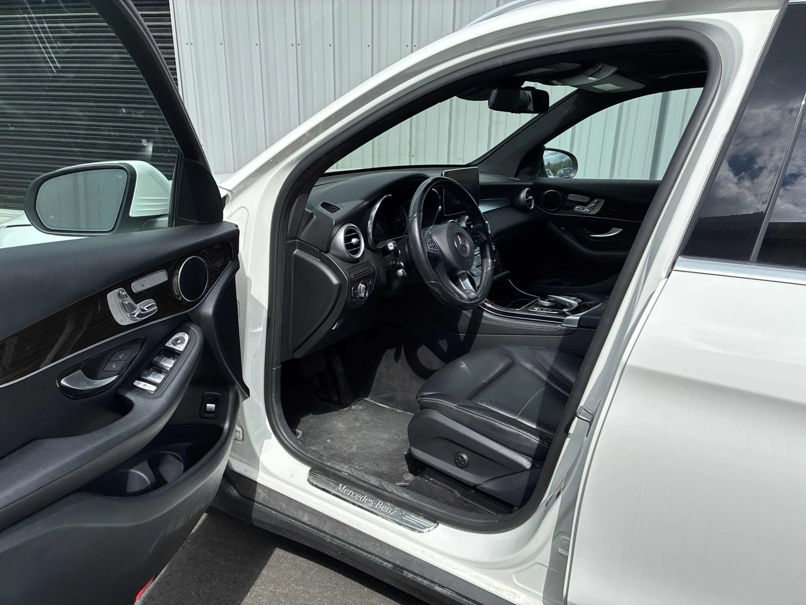 Mercedes-Benz GLC 300, снимка 9 - Автомобили и джипове - 55125125