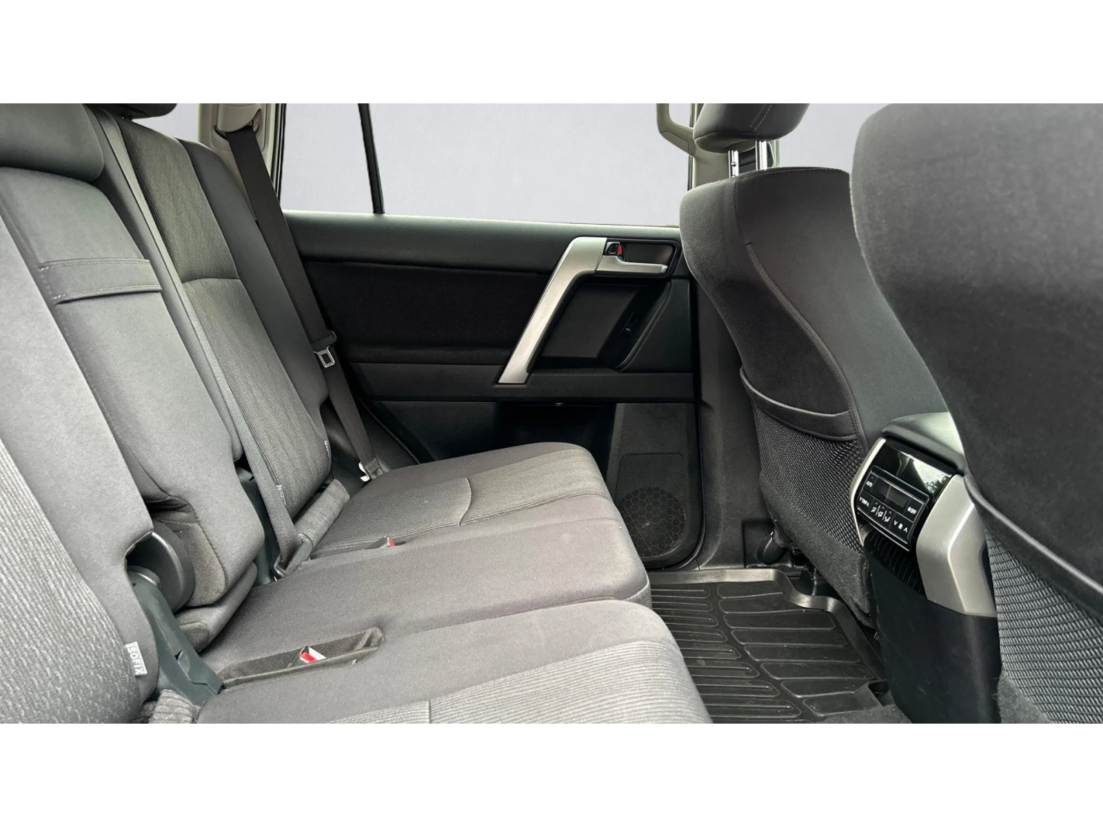 Toyota Land cruiser Месечна вноска от 640  , снимка 7 - Автомобили и джипове - 55217145
