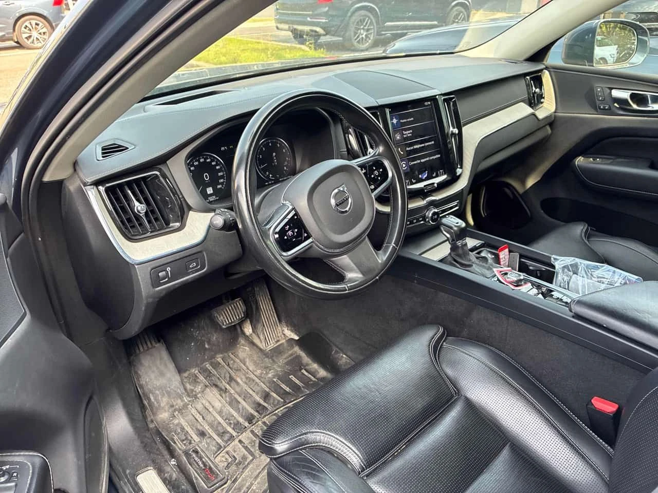 Volvo XC60 Inscription  CARFAX, снимка 5 - Автомобили и джипове - 55653823