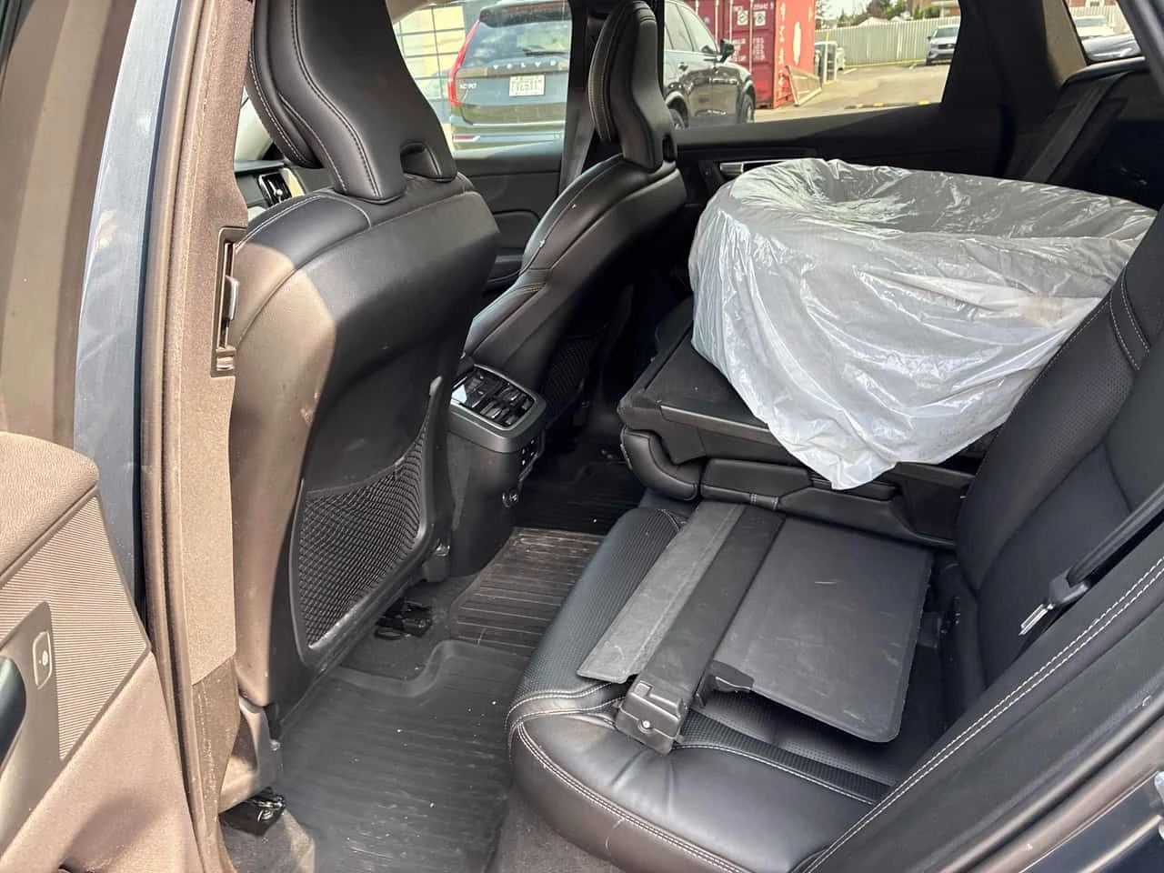 Volvo XC60 Inscription  CARFAX, снимка 13 - Автомобили и джипове - 55653823