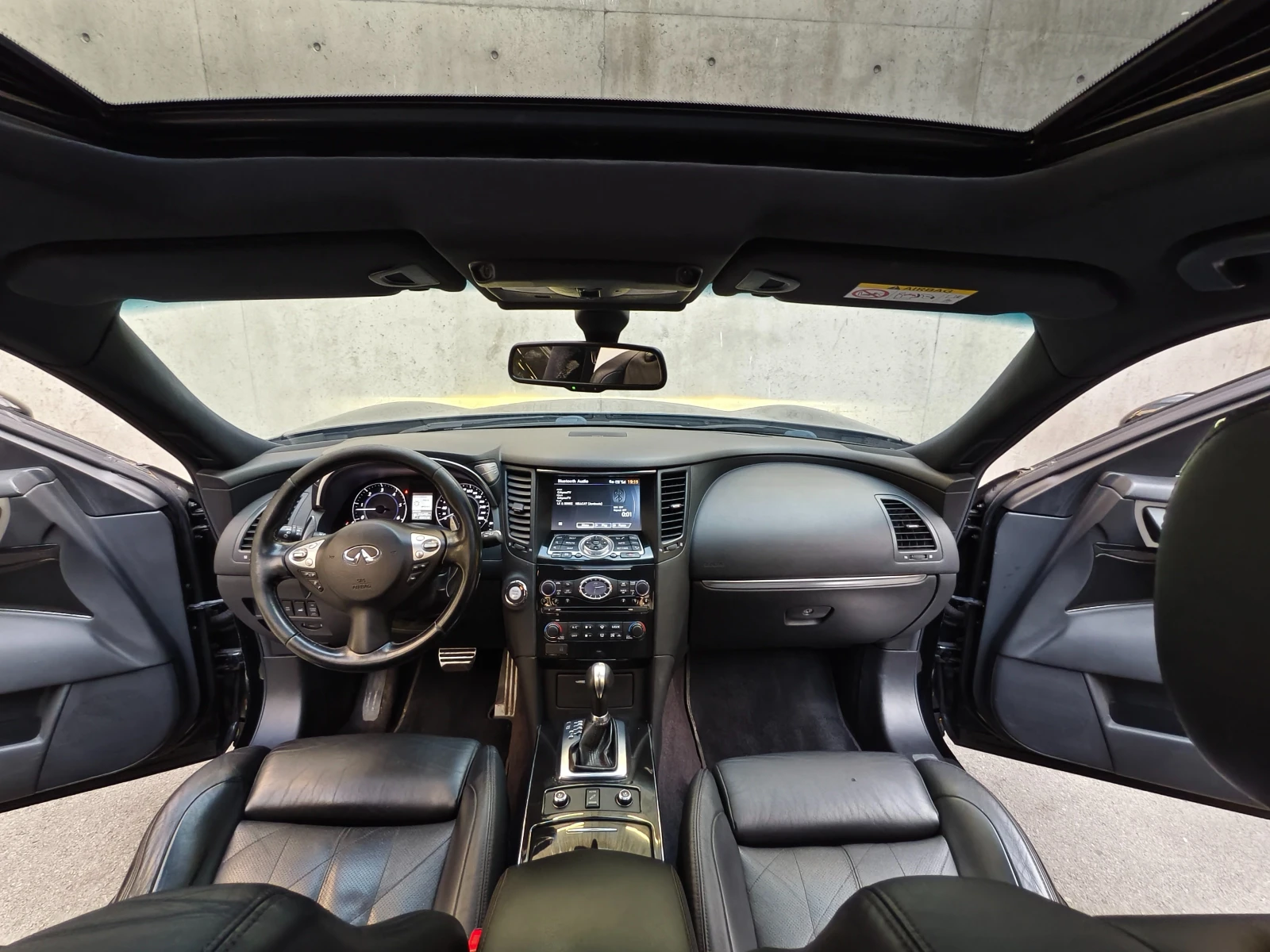 Infiniti QX70 SPREMIUM| AWD| КОЖА| NAVI| ОБДУХВАНЕ| ПОДГРЕВ, снимка 12 - Автомобили и джипове - 55696181