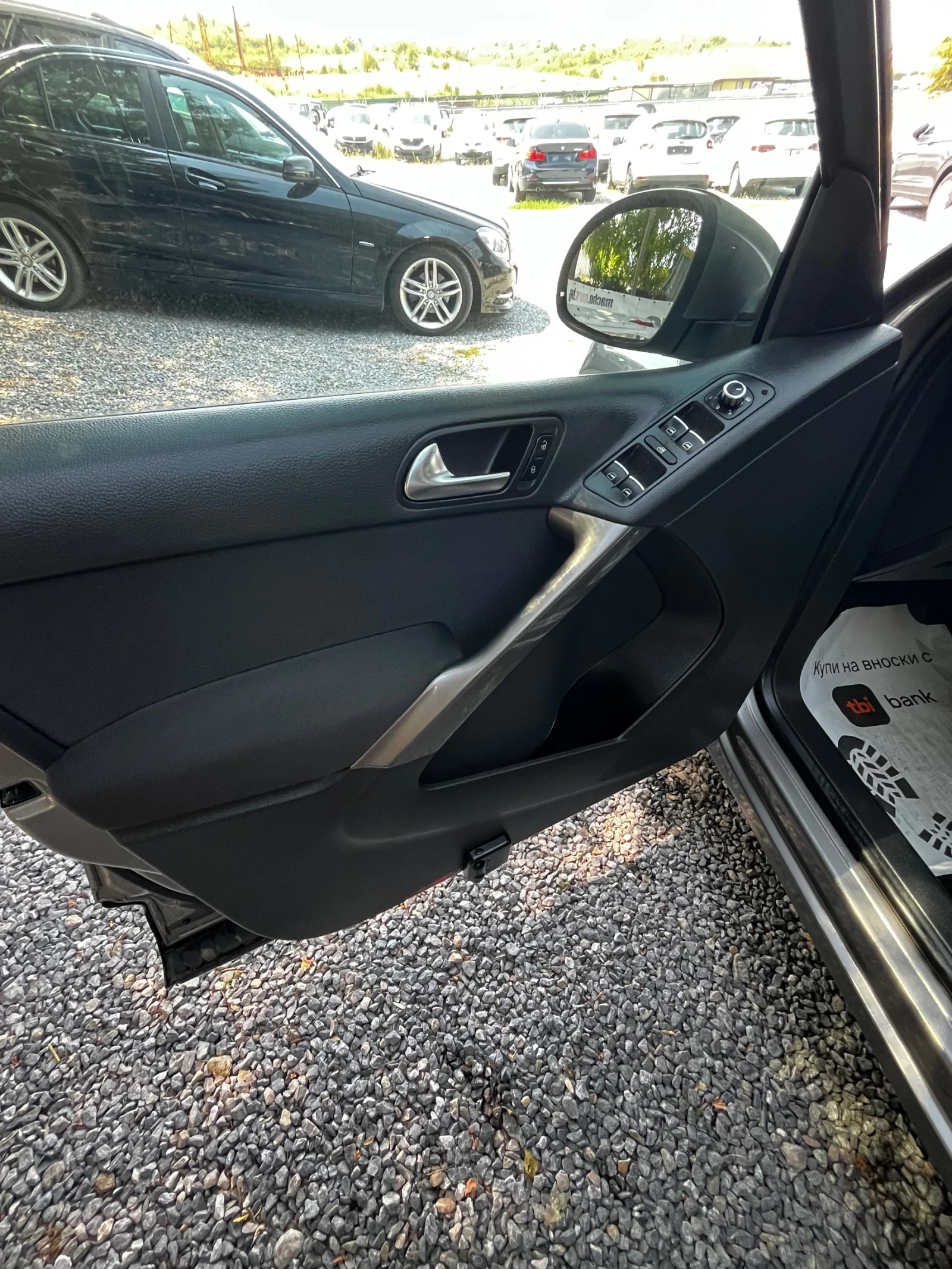 VW Tiguan 2.0 Diessel. 140 кс.Automatic 4x4 2009г., снимка 15 - Автомобили и джипове - 55705000