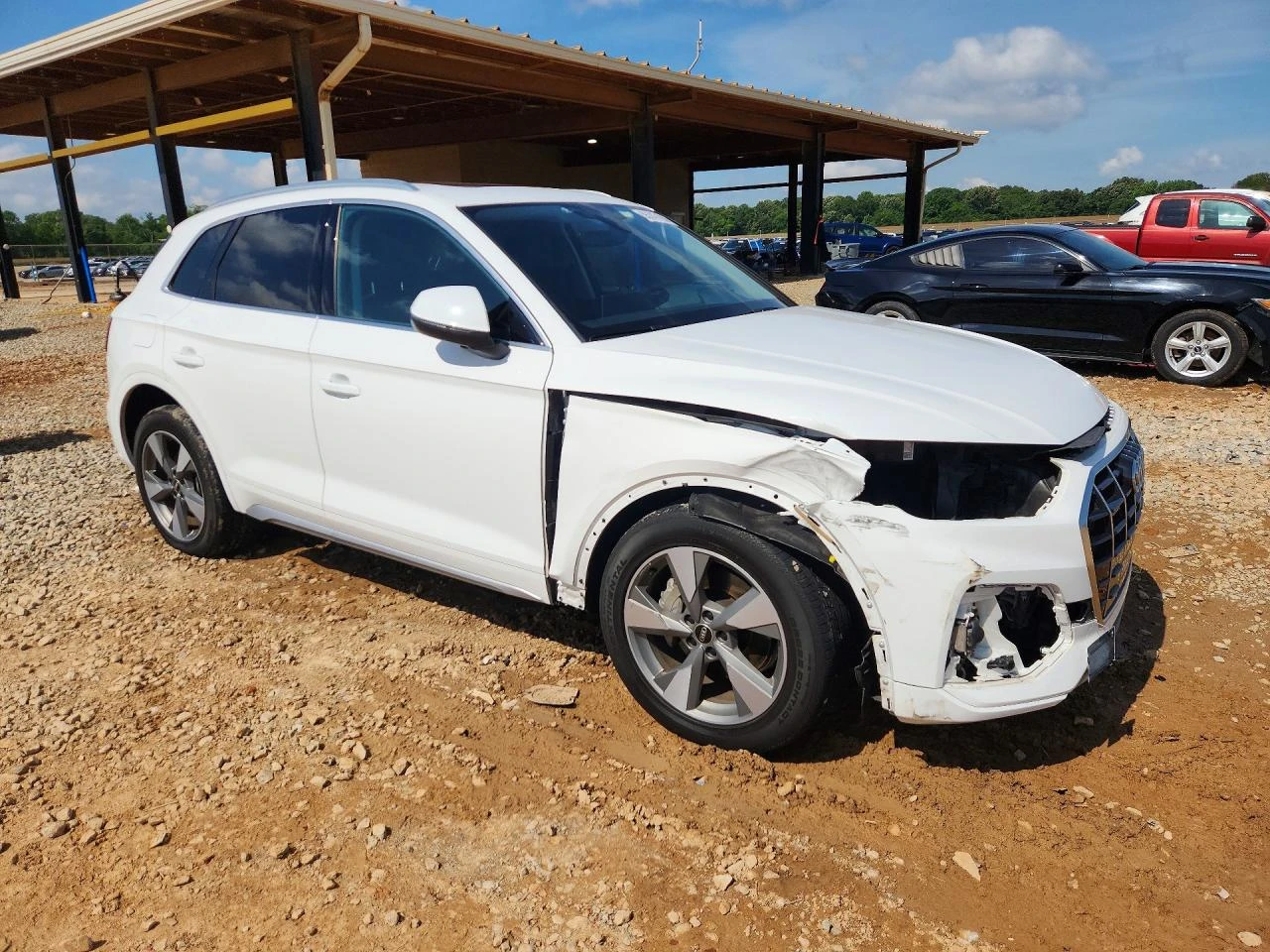 Audi Q5 2.0l Premium 40, снимка 4 - Автомобили и джипове - 55877225