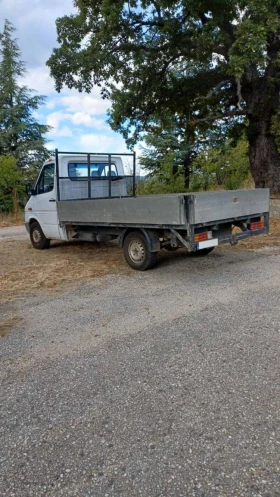Mercedes-Benz 310, снимка 3