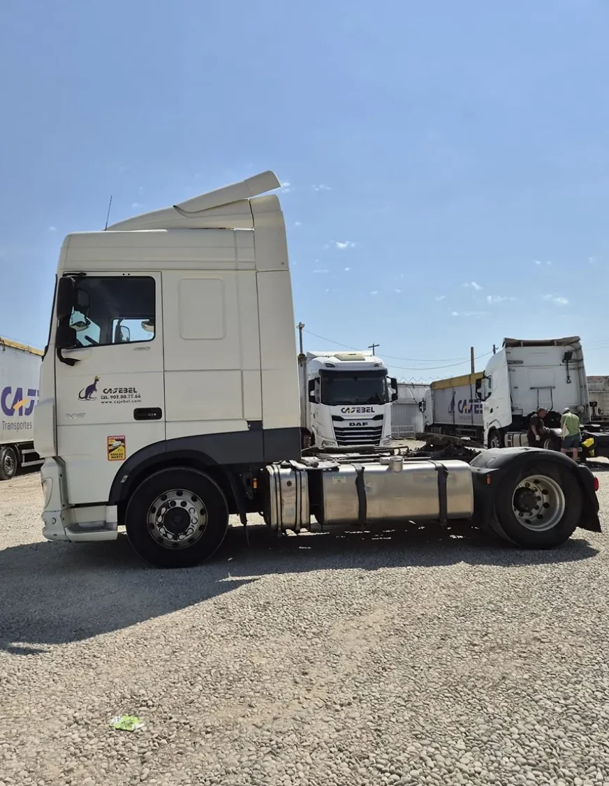 Daf Xf-480, снимка 2 - Камиони - 56021114