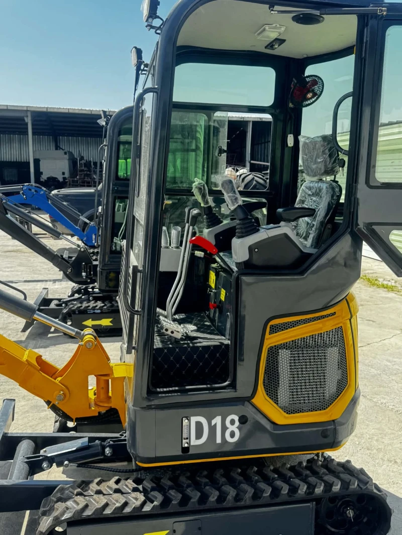 Багер Kubota 2025, снимка 5 - Индустриална техника - 53129323