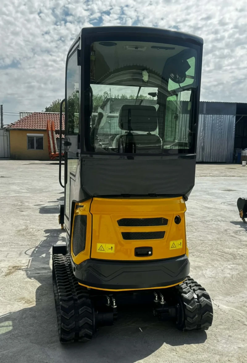 Багер Kubota 2025, снимка 3 - Индустриална техника - 53129323