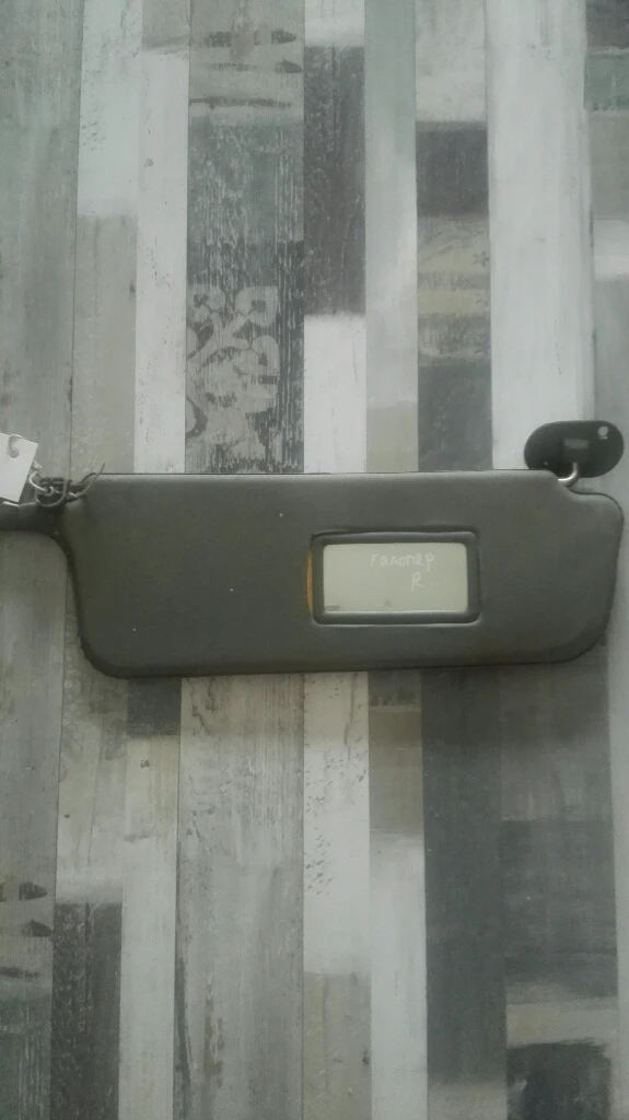 Сенник десен Хюндай Галопер