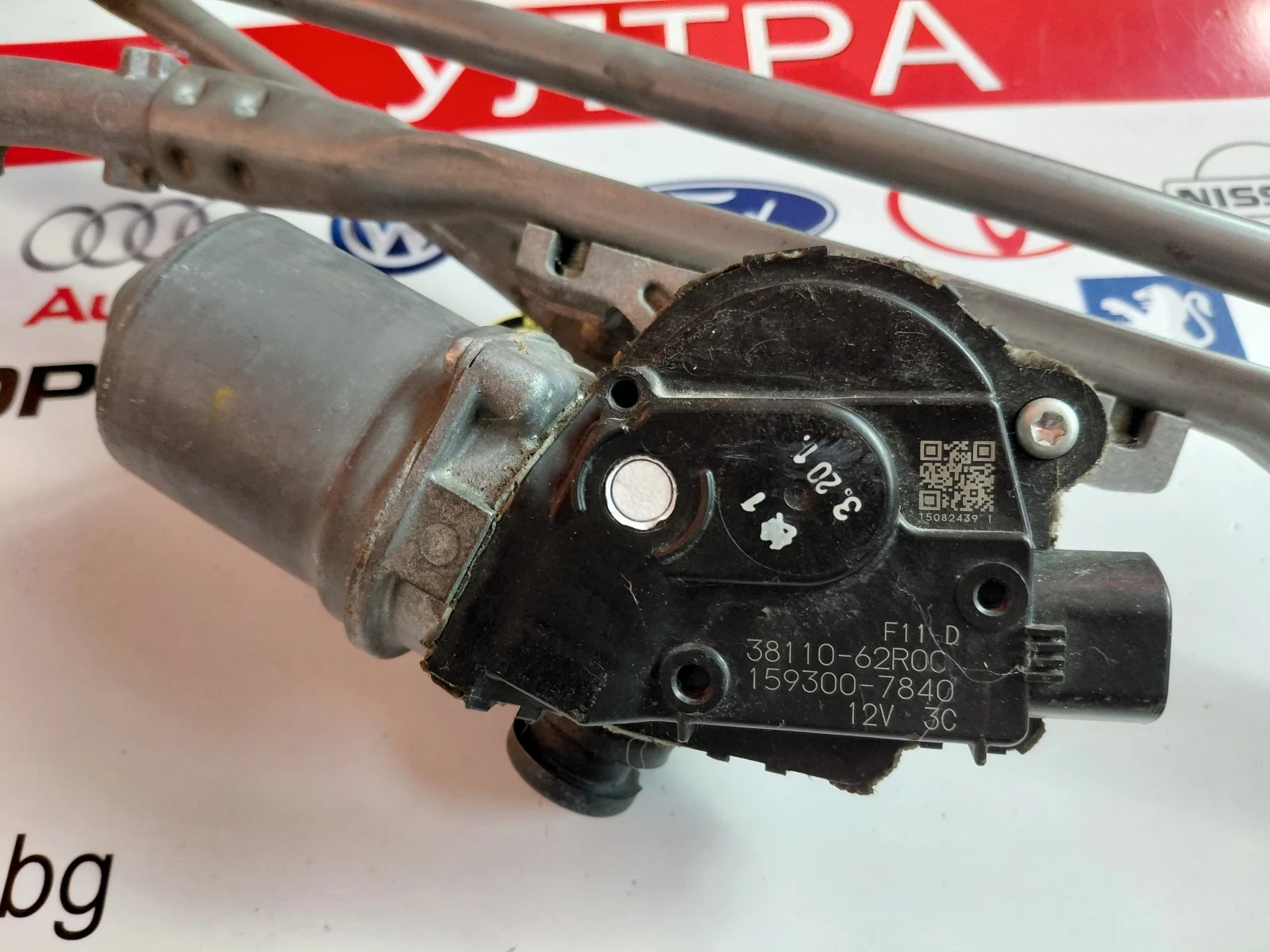 38110-62R000   159300-7842 Моторче с механизъм предни чистачки SUZUKI IGNIS III 3811062R000, снимка 2 - Части - 54633131
