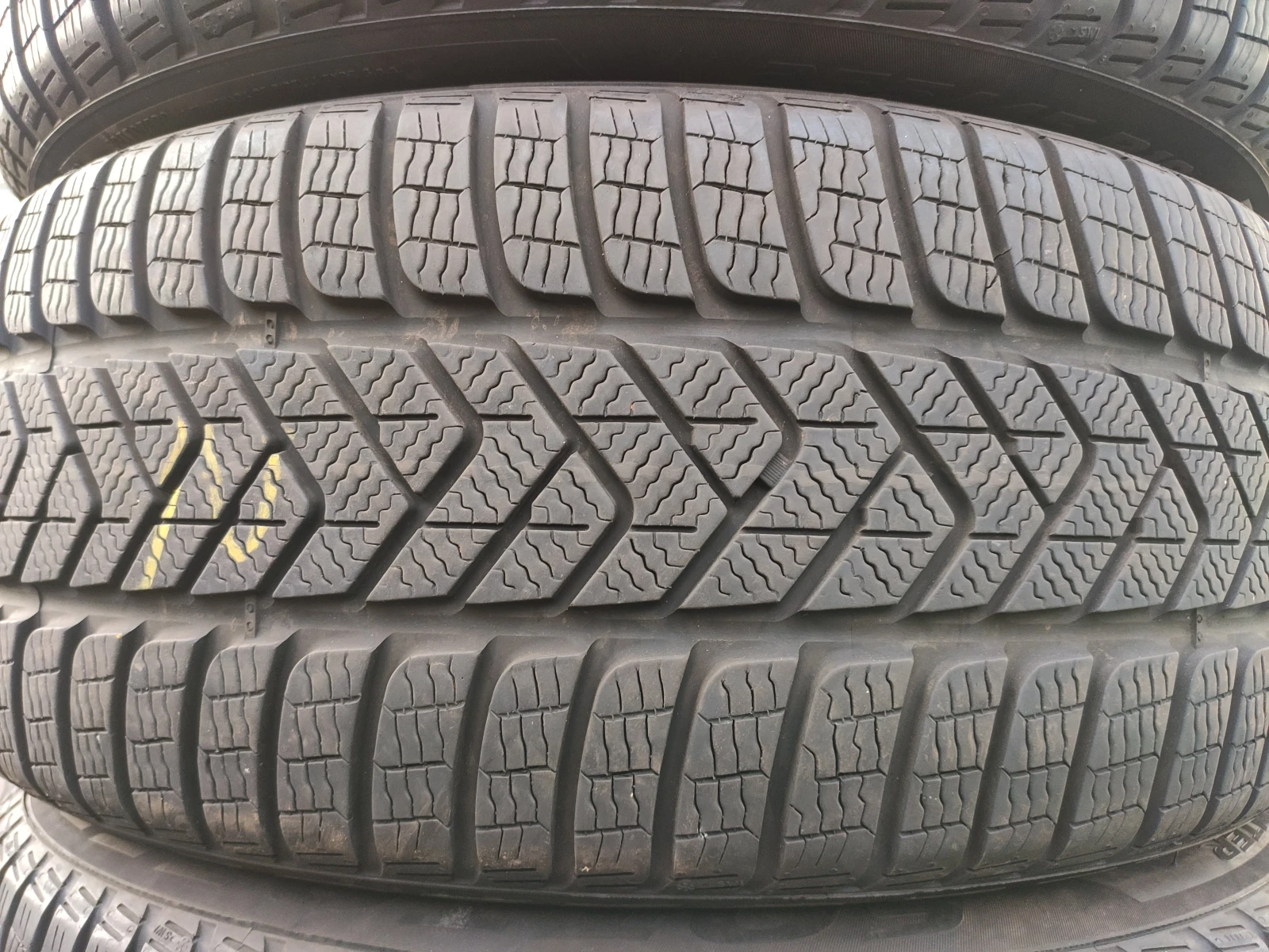  255/45R19 | Mobile.bg   2