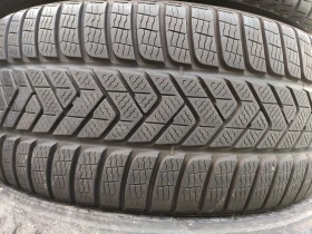 Гуми Зимни 255/45R19, снимка 4 - Гуми и джанти - 48962105