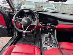 Alfa Romeo Giulia Ti Sport Q4* HARMAN KARDON* KEYLESS* ПОДГРЕВ* , снимка 11