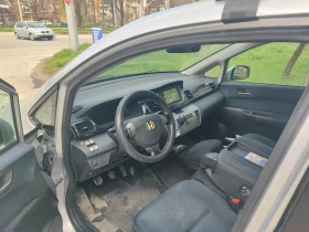 Honda Fr-v, снимка 9